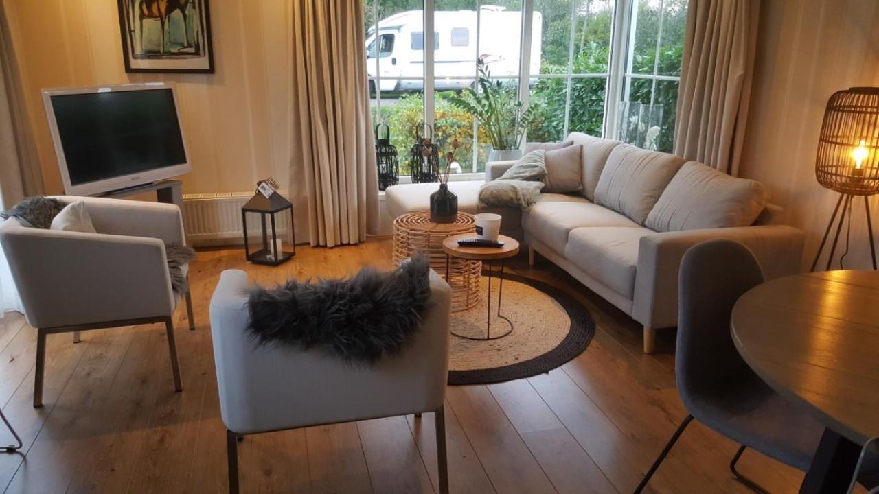 Resort Venetie Chalet Nr.42 ヒートホールン エクステリア 写真